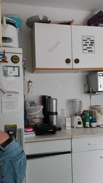 Hot_Claudia 16-09-2021 Download 